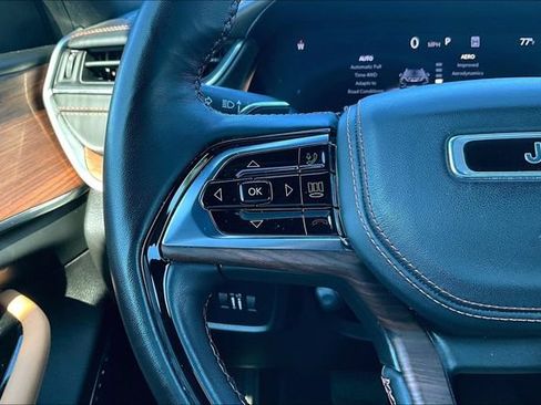 Used 2022 Jeep Grand Cherokee Summit w/ Adv Protech Group IV AWD/4WD image 11