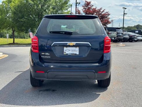 Used 2017 Chevrolet Equinox LS FWD image 4