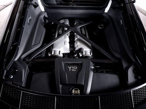 Used 2023 Audi R8 V10 performance image 5