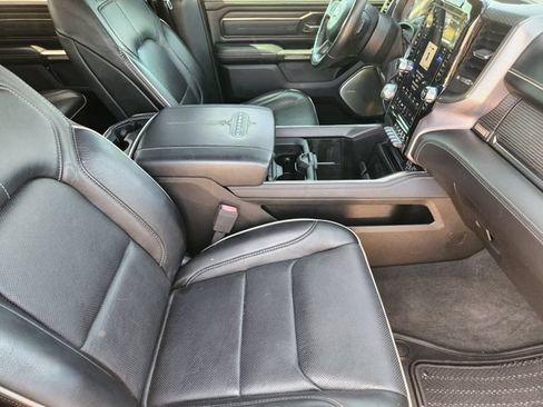 Used 2020 RAM 1500 Limited w/ Black Appearance Package RWD image 13