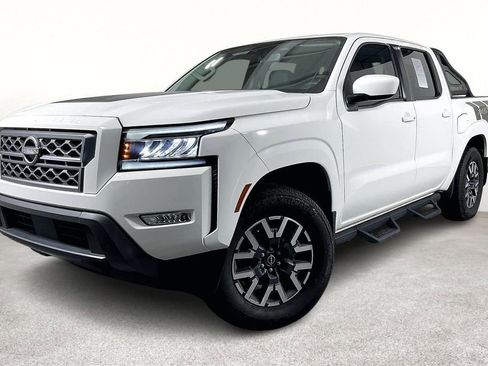 Used 2024 Nissan Frontier SL w/ Technology Package image 15