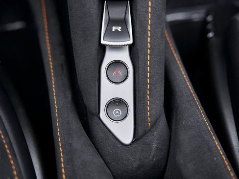 Used 2024 McLaren 750S image 62