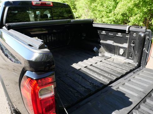 Used 2024 GMC Canyon AT4 w/ Canyon Safety Plus Package AWD/4WD image 32