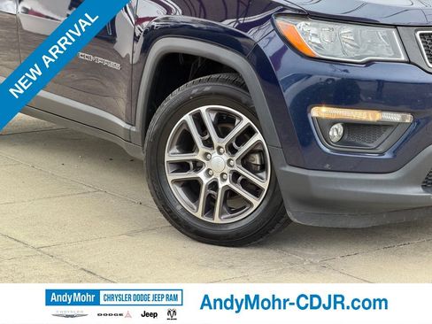 Used 2020 Jeep Compass Latitude FWD image 10