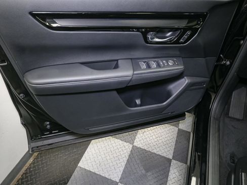 Used 2024 Honda CR-V EX-L image 39