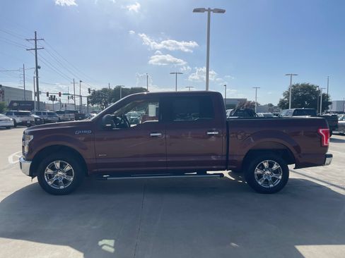 Used 2015 Ford F150 XLT w/ Equipment Group 302A Luxury RWD image 3