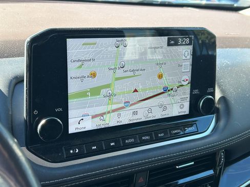 Certified 2022 Nissan Rogue SL w/ SL Premium Package image 6