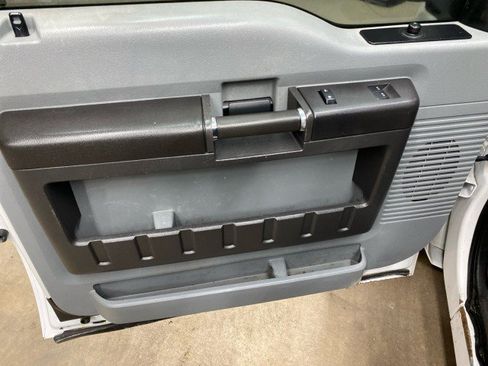 Used 2015 Ford F350 XL w/ Power Equipment Group RWD image 25