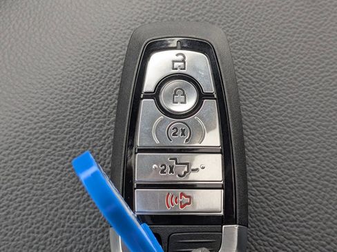 New 2025 Ford F150 Lariat w/ Equipment Group 502A High image 49