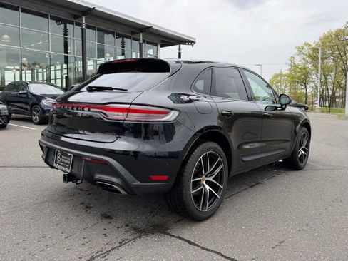 Used 2023 Porsche Macan AWD/4WD image 7