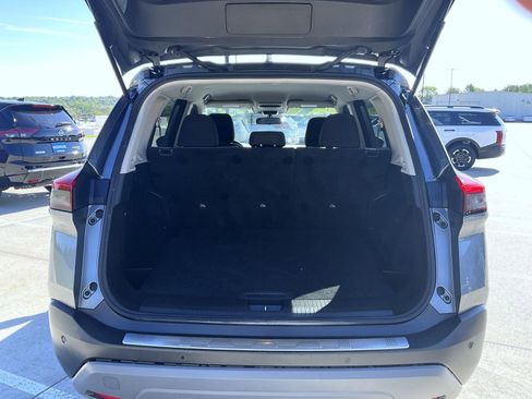 Used 2021 Nissan Rogue SV AWD/4WD image 9