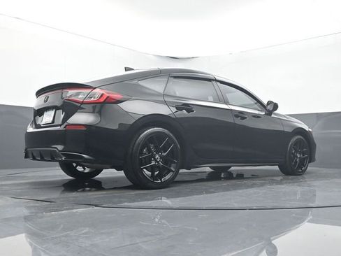 Used 2025 Honda Civic Sport image 11