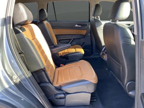 Used 2019 Volkswagen Atlas SEL Premium image 37