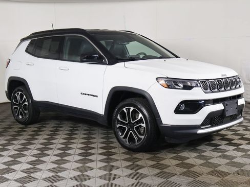 Used 2023 Jeep Compass Limited AWD/4WD image 45