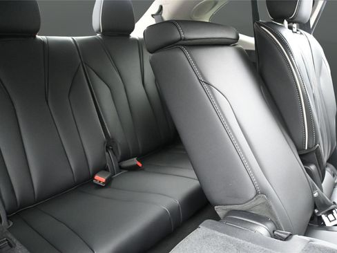 Certified 2026 Acura MDX SH-AWD w/ Advance Package image 24