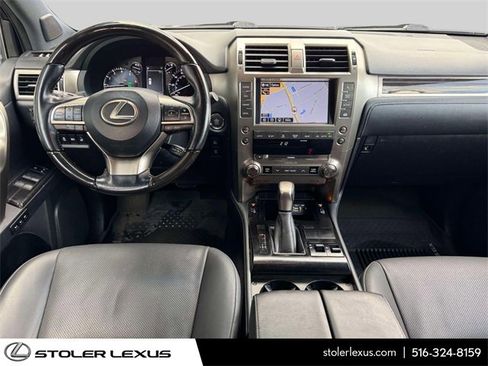 Used 2021 Lexus GX 460 Premium w/ Premium Package image 16