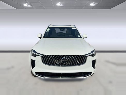 New 2026 Volvo XC90 T8 Plus w/ Protection Package Premier image 6