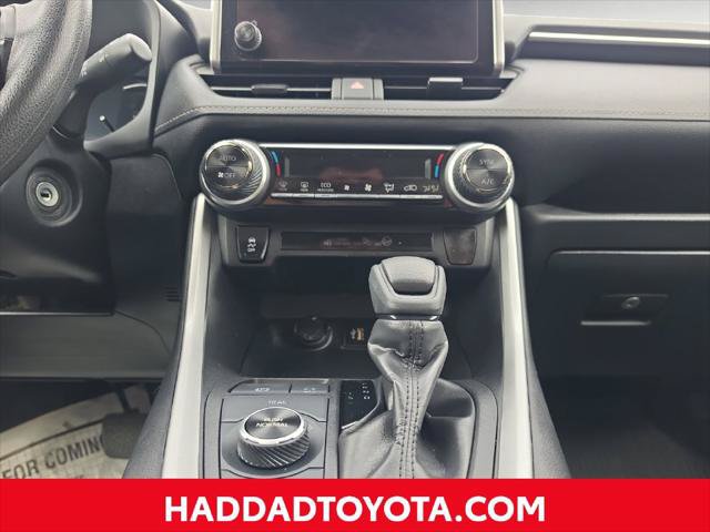 Certified 2024 Toyota RAV4 LE AWD/4WD image 13