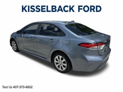 Used 2022 Toyota Corolla LE FWD image 6