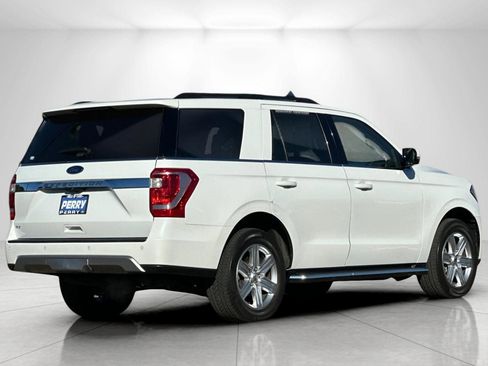 Used 2020 Ford Expedition XLT w/ Equipment Group 202A image 3