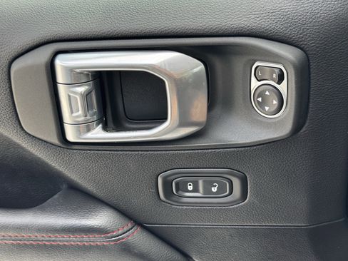 Used 2021 Jeep Wrangler Unlimited Rubicon image 26