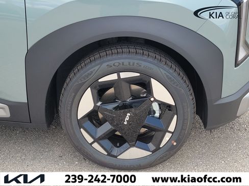 New 2027 Kia Seltos S FWD image 7
