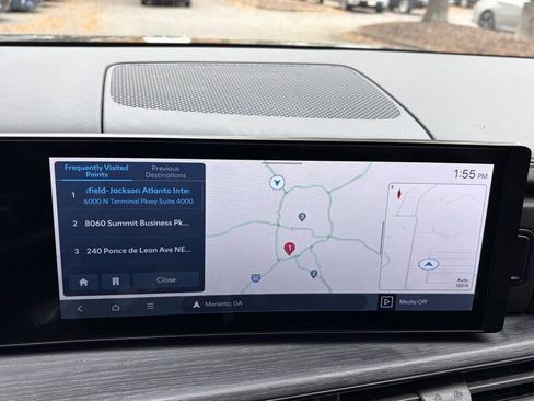 Used 2024 Hyundai Santa Fe Limited image 14