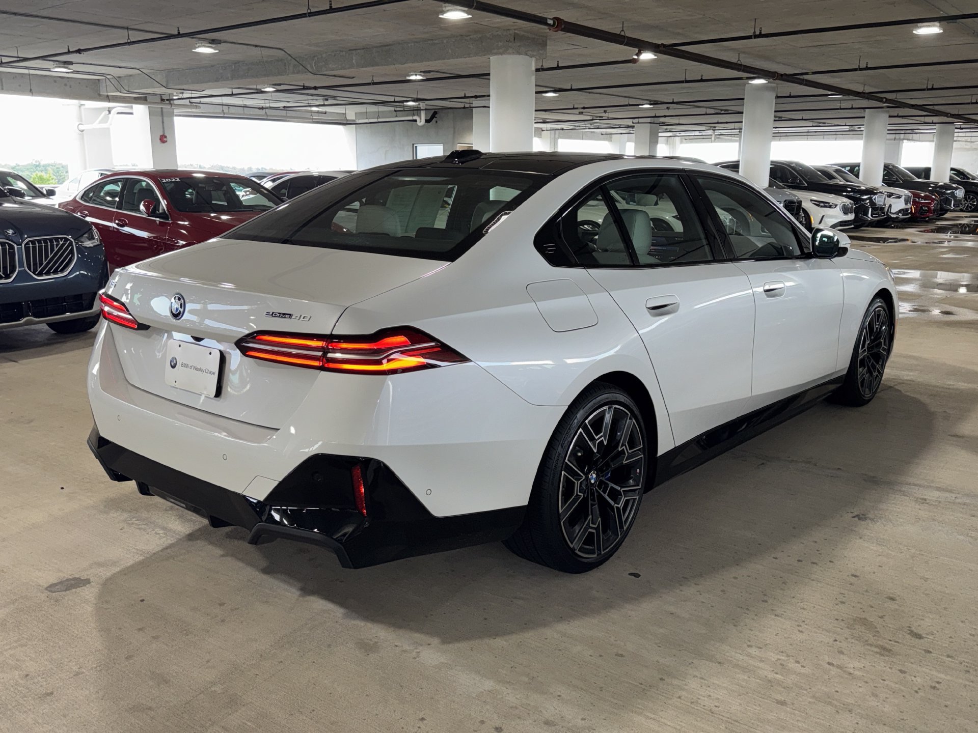 Used 2026 BMW i5 eDrive40 RWD image 7
