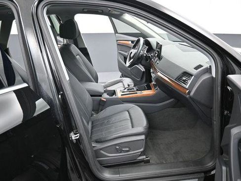Used 2023 Audi Q5 2.0T Premium w/ Convenience Package AWD/4WD image 34