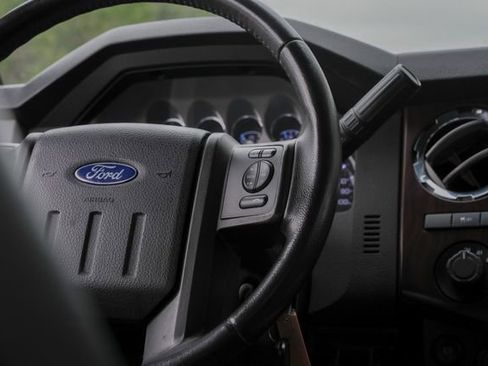 Used 2016 Ford F350 Lariat w/ Lariat Interior Package AWD/4WD image 47