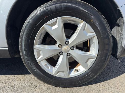 Used 2015 Subaru Forester 2.5i Premium w/ All-Weather Package image 9