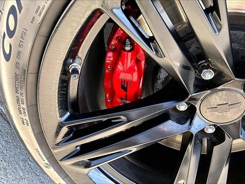 Used 2018 Chevrolet Camaro ZL1 RWD image 36