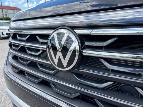 Used 2026 Volkswagen Atlas Peak Edition AWD/4WD image 11