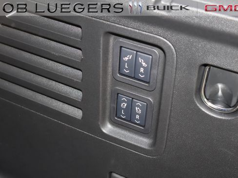 Certified 2025 GMC Acadia Denali w/ Super Cruise Package image 24