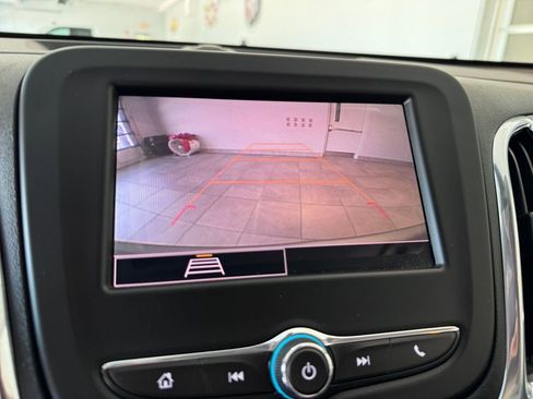 Certified 2024 Chevrolet Equinox LT AWD/4WD image 18