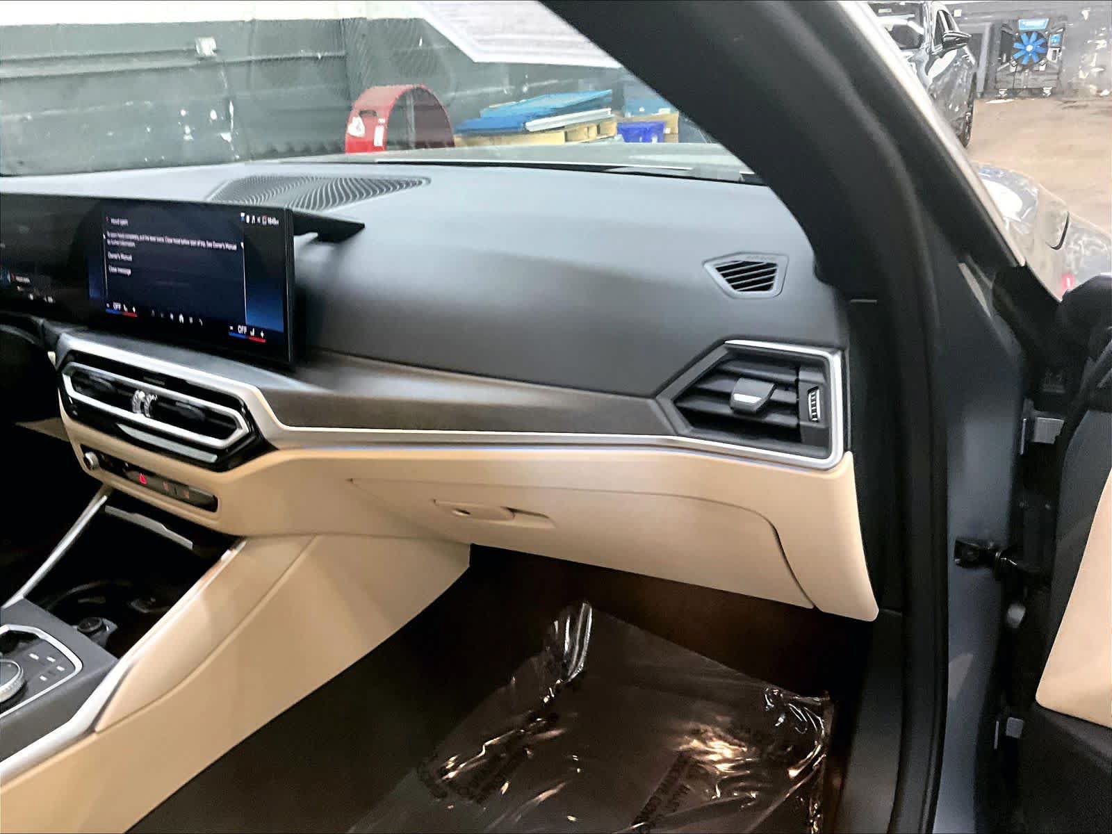 Used 2024 BMW i4 eDrive40 w/ Convenience Package RWD image 19