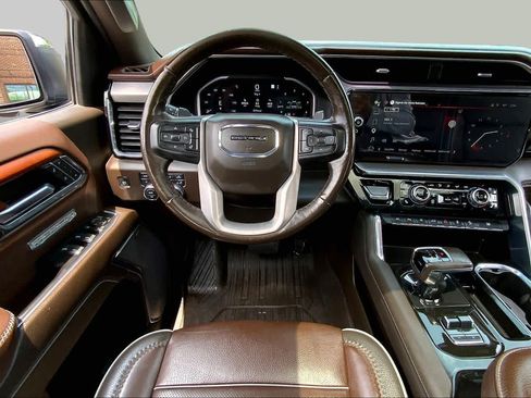 Used 2022 GMC Sierra 1500 Denali AWD/4WD image 6