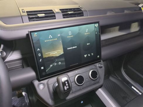 New 2026 Land Rover Defender 110 X image 19