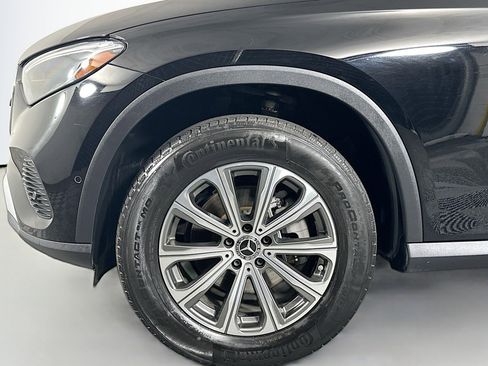 Used 2023 Mercedes-Benz GLC 300 image 11