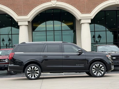 New 2025 Ford Expedition Max Platinum w/ Driver's Package AWD/4WD image 3