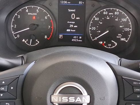 Used 2025 Nissan Altima 2.5 S FWD image 13