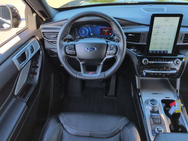 Used 2023 Ford Explorer ST w/ Equipment Group 401A AWD/4WD image 16