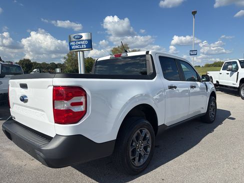 Certified 2022 Ford Maverick XLT image 5