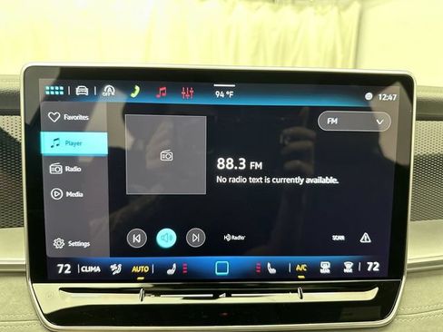 Certified 2026 Volkswagen Tiguan SE R-Line AWD/4WD image 16