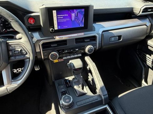 Used 2025 Toyota 4Runner TRD Sport AWD/4WD image 12