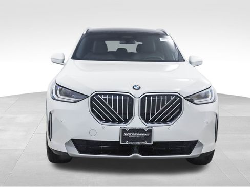 New 2026 BMW X3 xDrive30 w/ Premium Package image 8