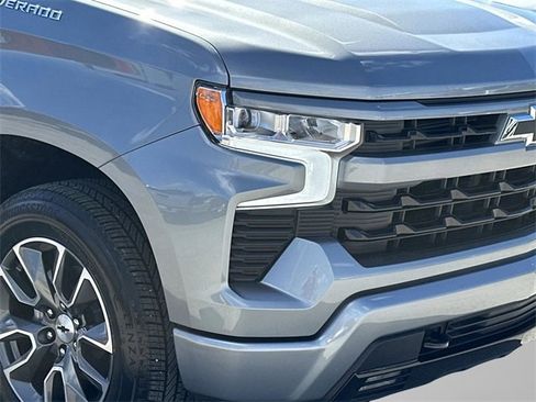 Certified 2025 Chevrolet Silverado 1500 RST w/ Convenience Package II image 9
