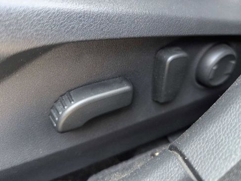 Used 2021 Subaru Outback Premium AWD/4WD image 17
