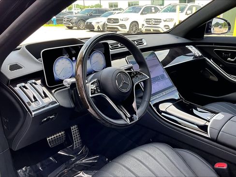 Used 2022 Mercedes-Benz S 580 4MATIC Sedan image 16