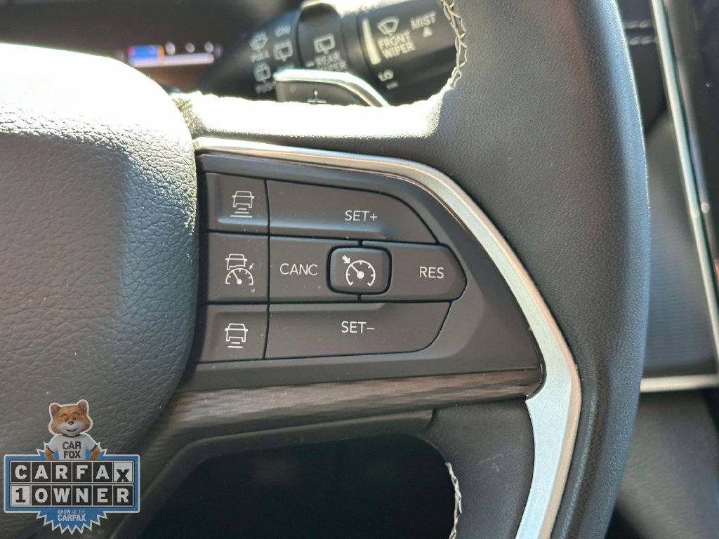 Used 2023 Jeep Grand Cherokee L Laredo w/ Luxury Tech Group I AWD/4WD image 22